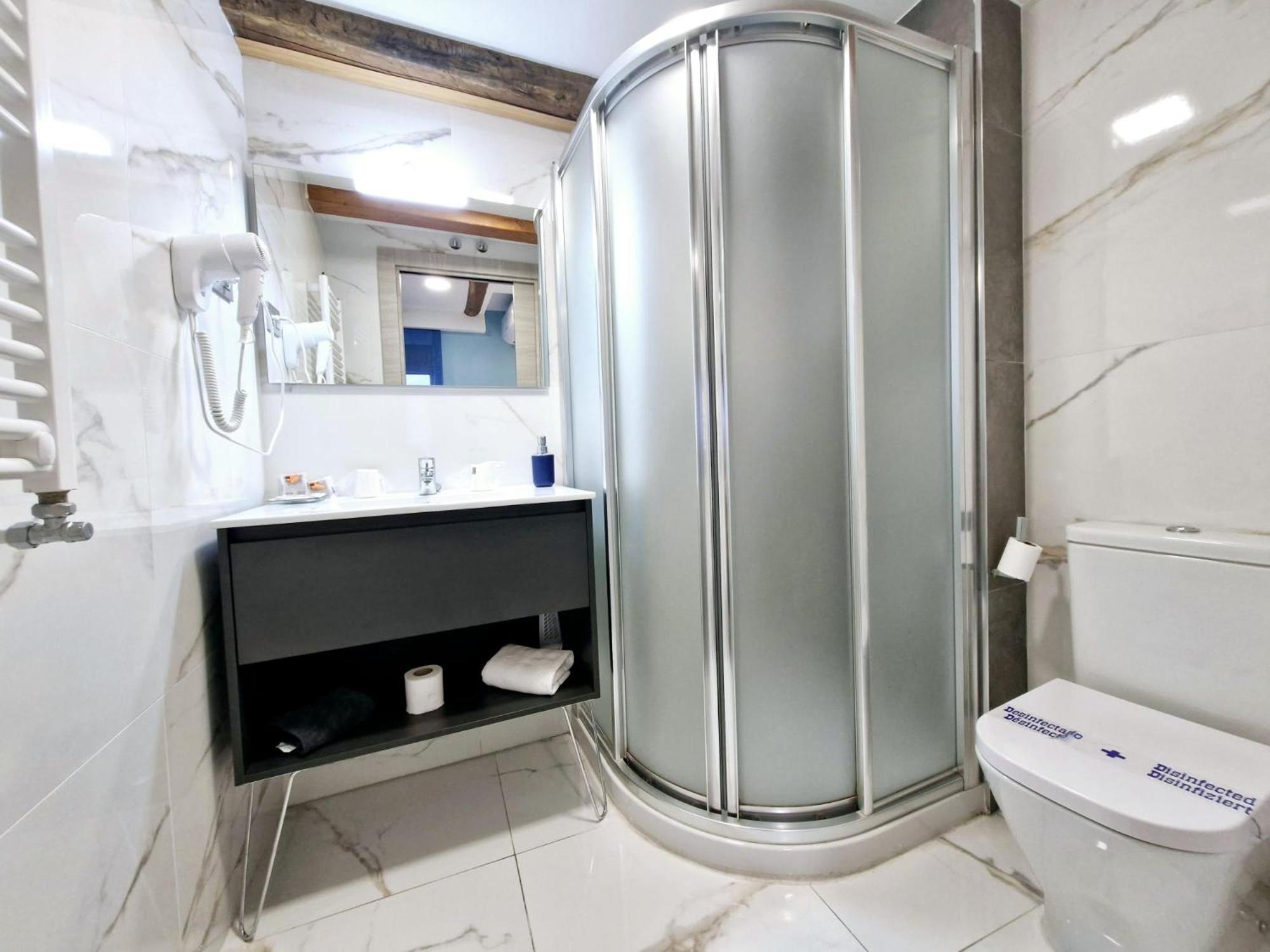 Feeling Home - Suites&Rooms León Buitenkant foto