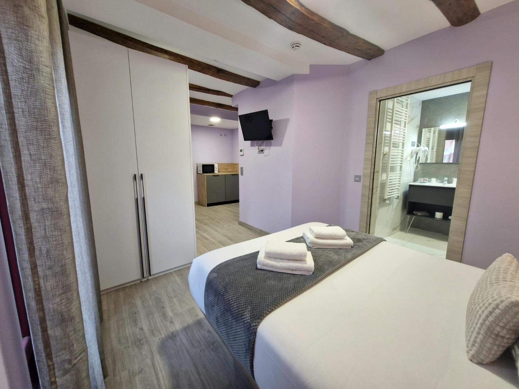 Feeling Home - Suites&Rooms León Buitenkant foto